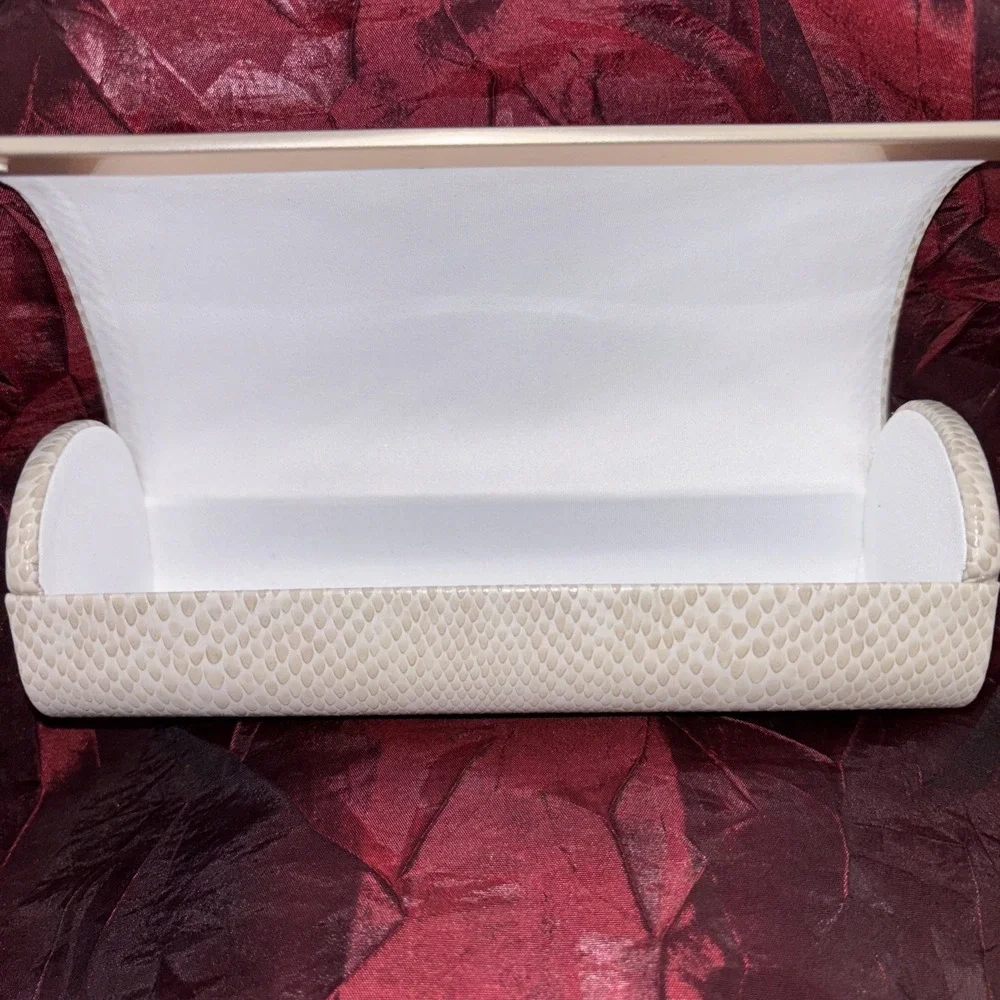Jimmy Choo Eyeglass/Sunglass Hard Case Faux‎ Beige Snakeskin Standard Size EUC